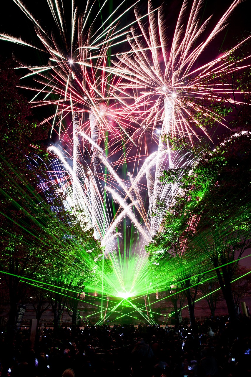 音と光のファンタジー花火コンサート