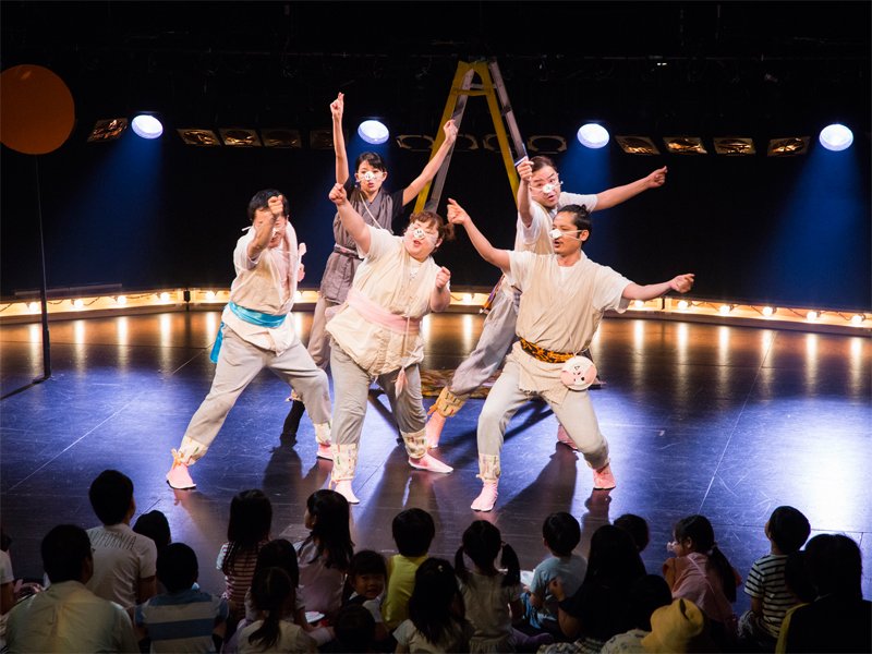 文学座俳優による子ども向け舞台「三匹のこぶた」